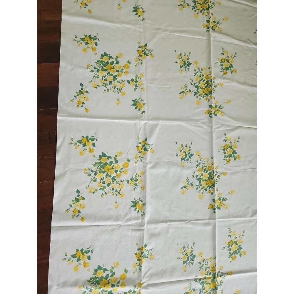 Vtg 50s Wilendur Printed Cotton Tablecloth Yellow Roses 66